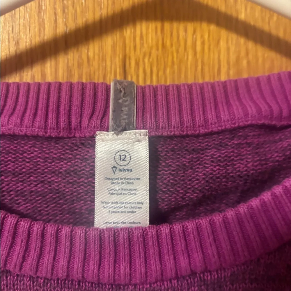 Ivivva Sweater - Picture 2 of 3